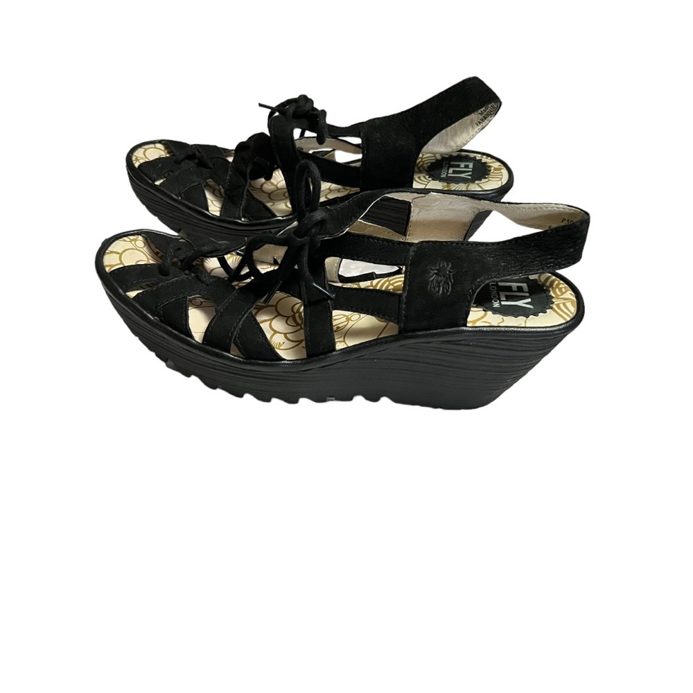 Fly London sandals sz 39/8